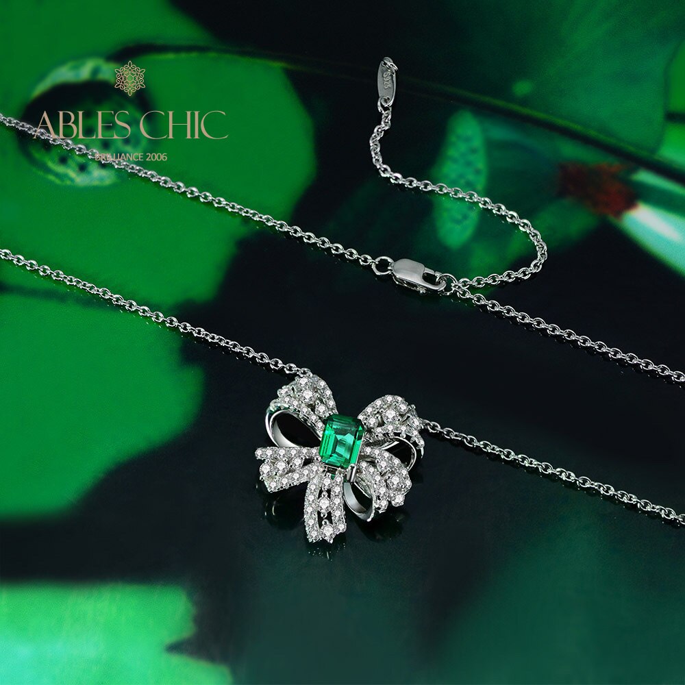 Pendentif nœud papillon émeraude P0645