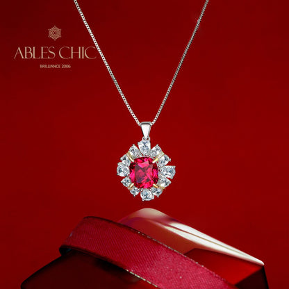 Collier de fleurs de rubis P0642
