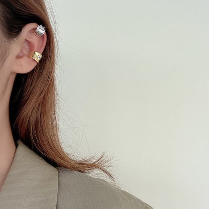 Boucles D'oreilles Clip Larges Pavées E1069 1 Pièce