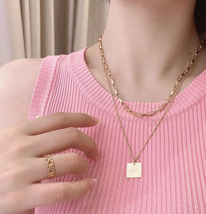 Collier à chaîne allongée épaisse