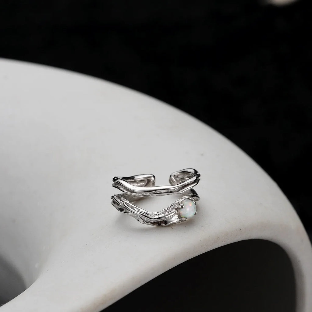 Manchette d'oreille irrégulière opale E1134, 1 pièce