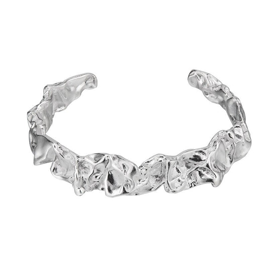 Bracelet ouvert à texture froissée B1040