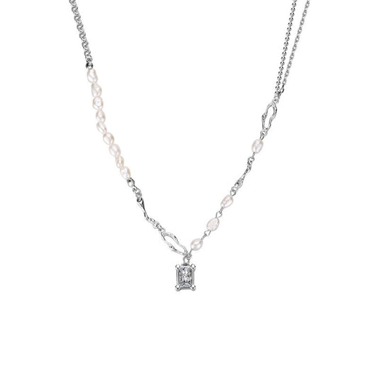 Collier à maillons irréguliers en perles baroques N1043