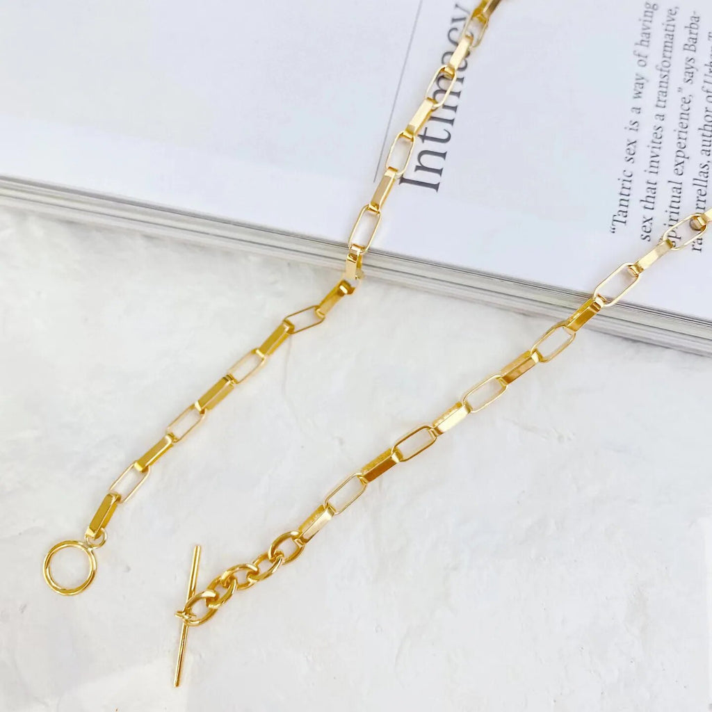 Collier à chaîne allongée épaisse