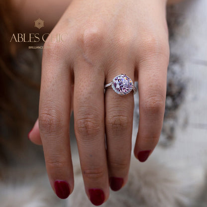 Bague solitaire avec pierres précieuses R0312