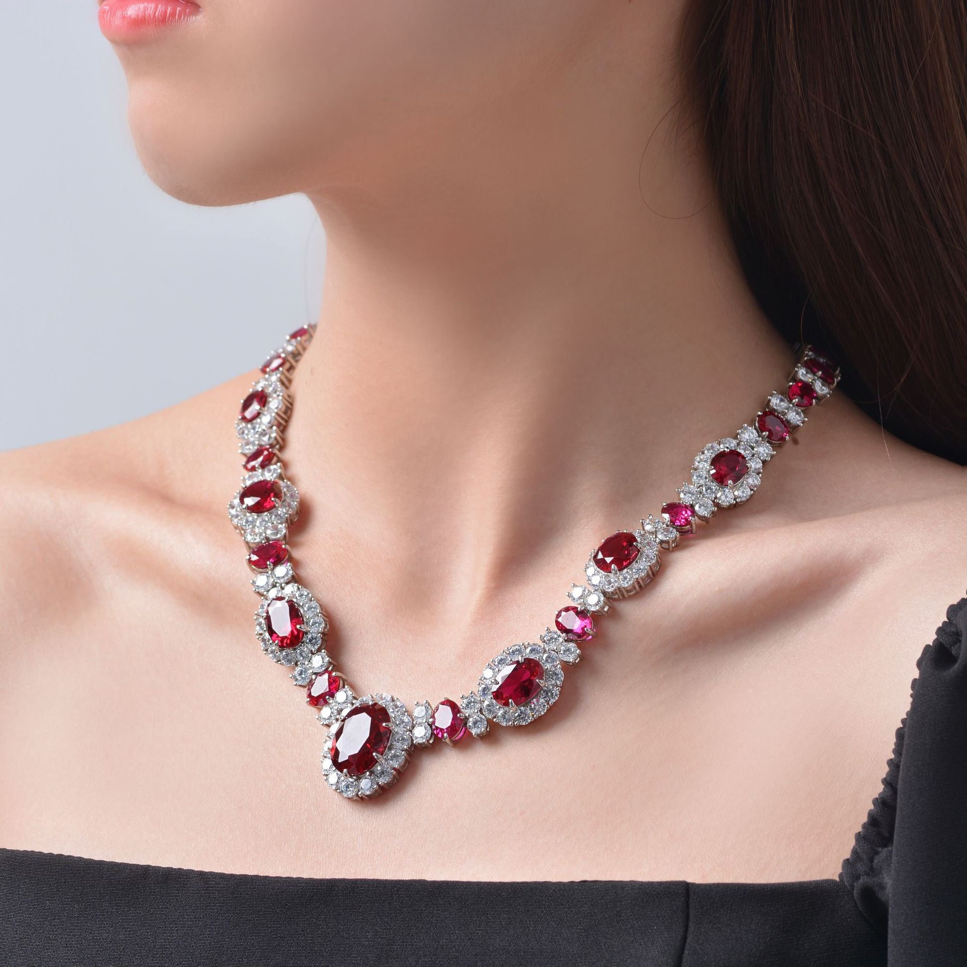 Colliers guirlande de rubis P0604