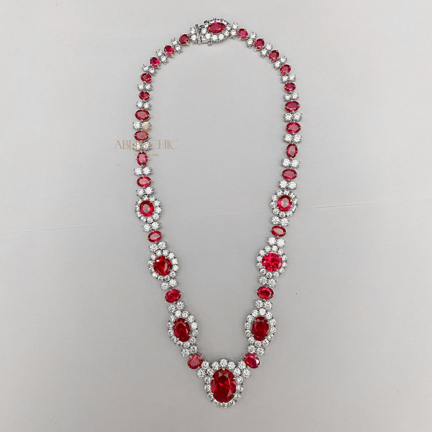 Colliers guirlande de rubis P0604