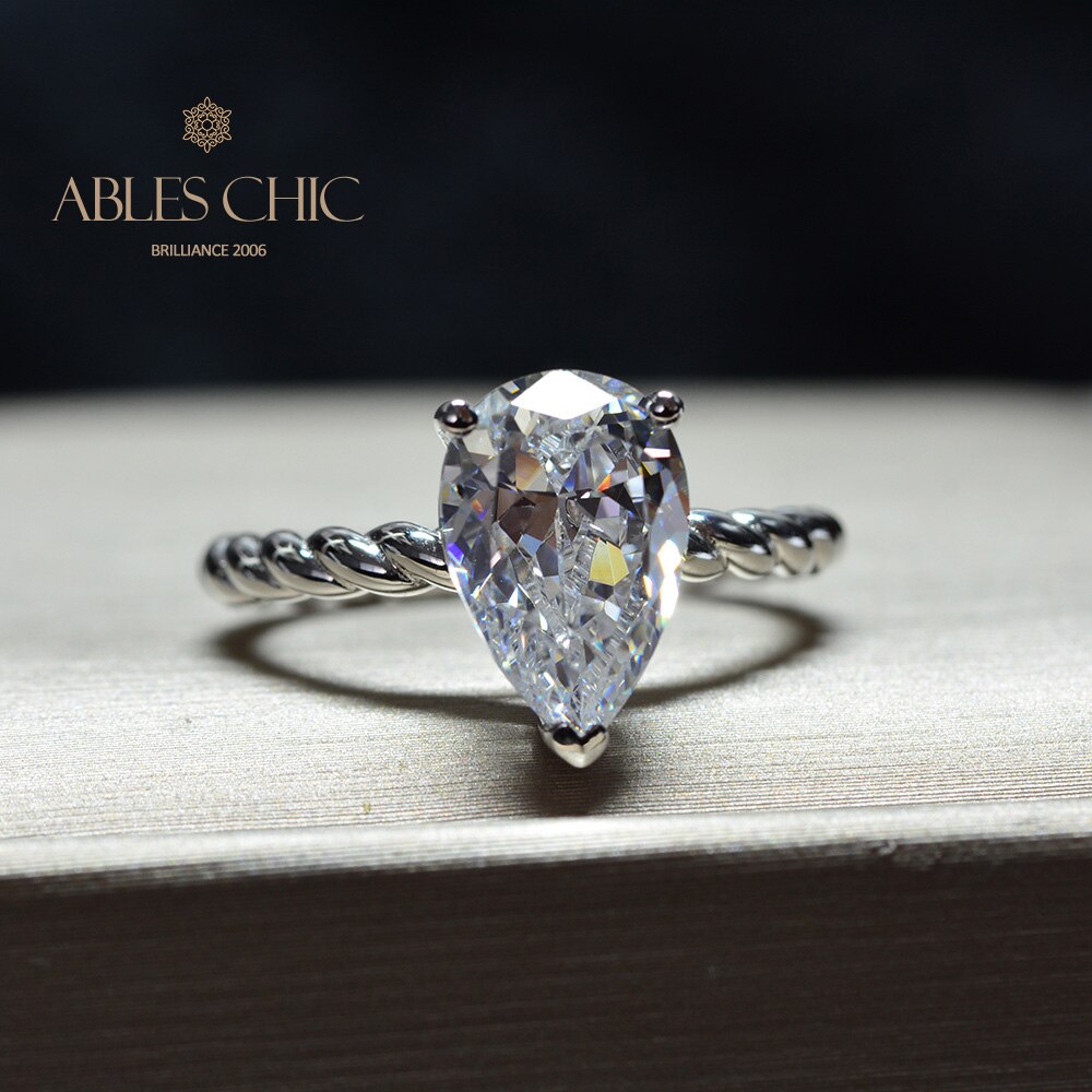 Bague de fiançailles solitaire avec pierres précieuses R0892