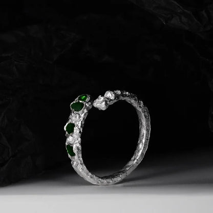 Bague originale à surface rugueuse R1173