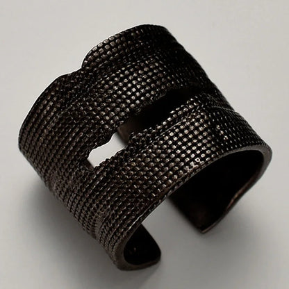 Anneau large et robuste tressé R1256
