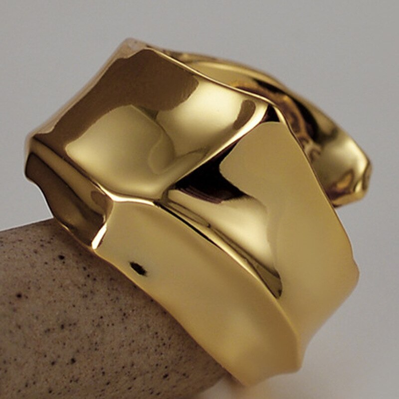 Gros anneau ouvert irrégulier R1066