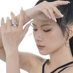 Bague à motifs en papier émietté R1043