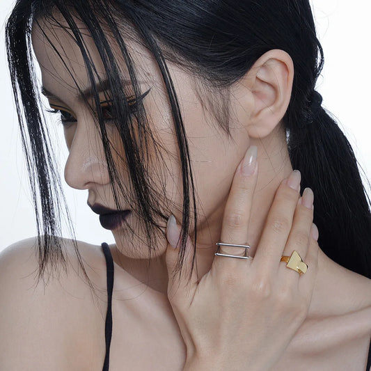 Grosse bague pliée R1038
