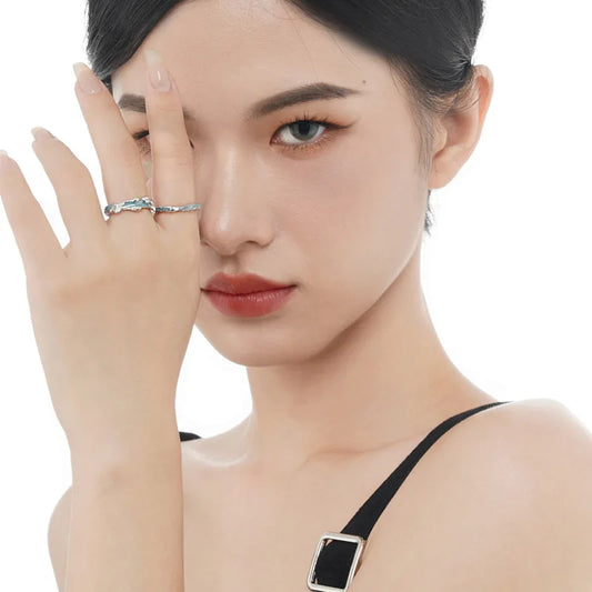 Bague irrégulière en émail bleu R1223