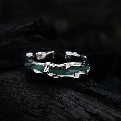 Bague irrégulière en émail R1227
