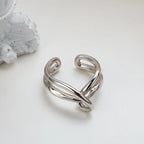 Anneau ouvert torsadé liquide R1131