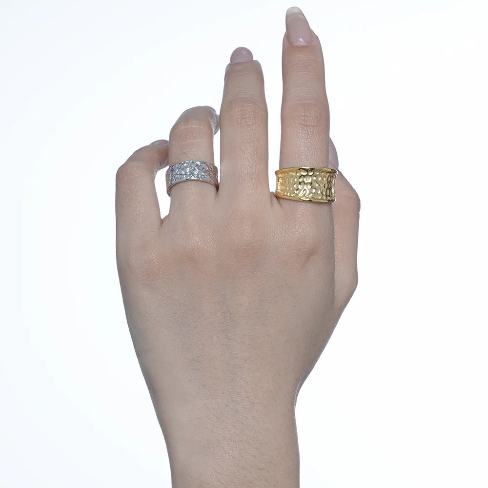 Bague Irrégulière Battue R119