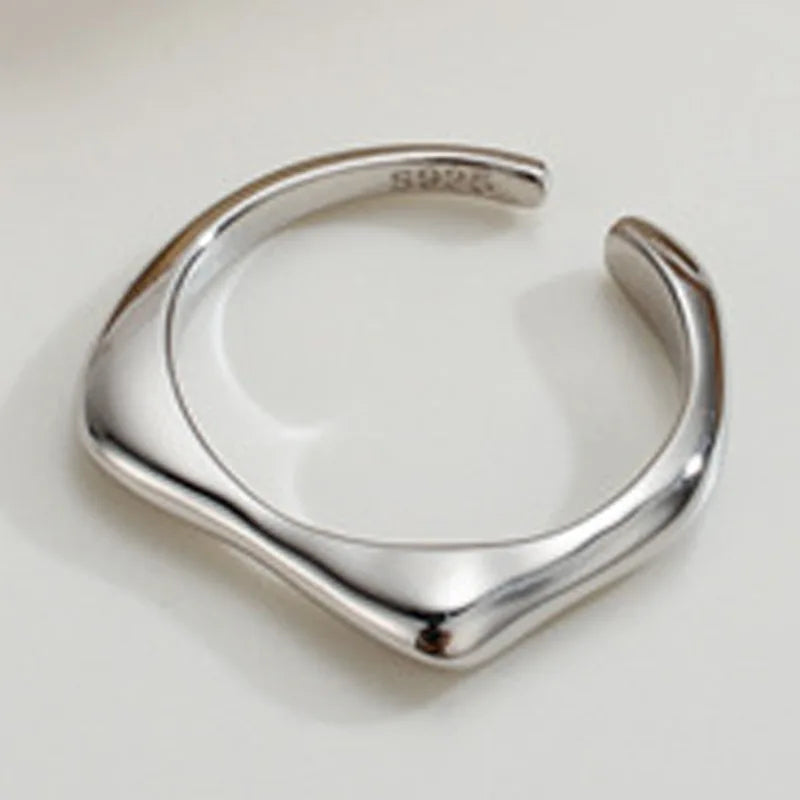 Bague Unique Chevalière Étroite R1132