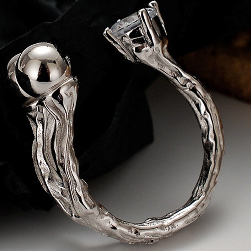 Bague irrégulière à texture froissée R1091