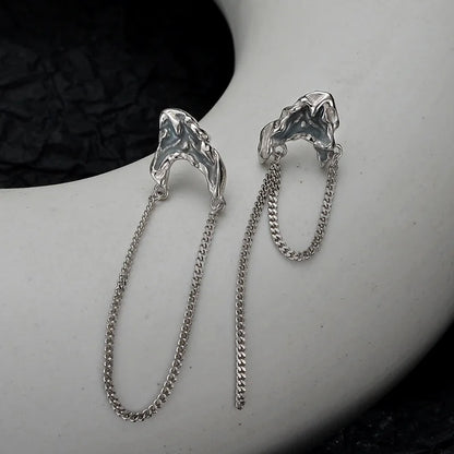 Boucle d'oreille longue chaîne en émail bleu E1126