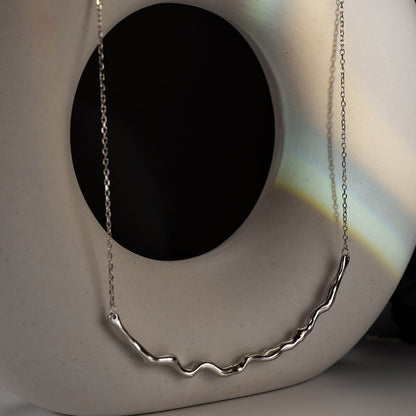 Collier en fil épais froissé N1030