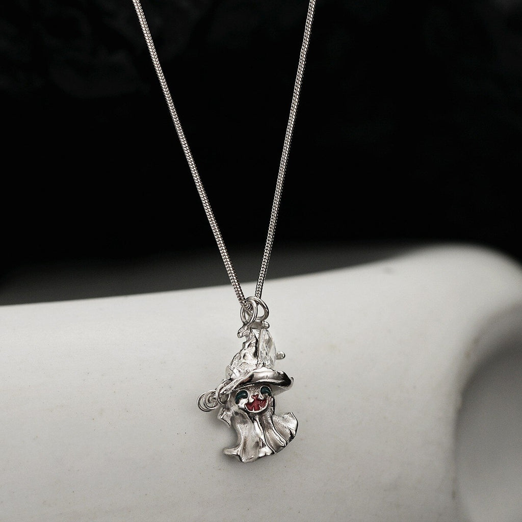 Collier pendentif esprit sorcière N1004
