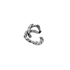 Manchette d'oreille en fil texturé E1143, 1 pièce