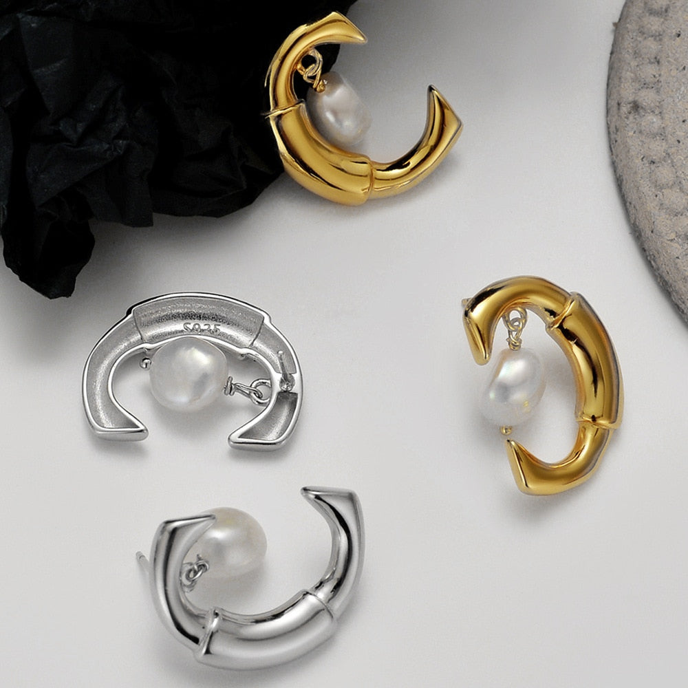 Clous d'oreilles irréguliers en perles C E1209