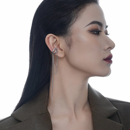 Boucle d'oreille originale à pompon long E1174, 1 pièce