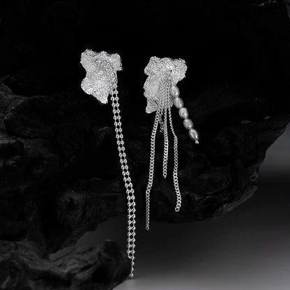 Boucle d'oreille longue chaîne en perles irrégulières E1227