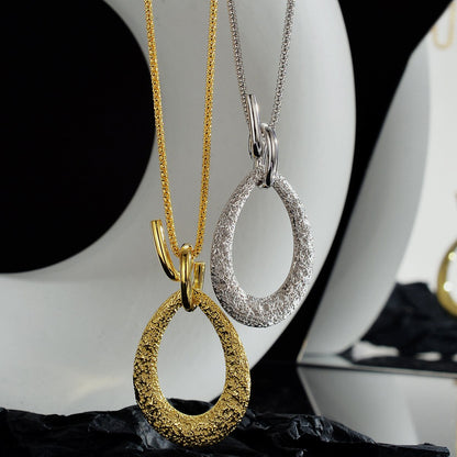 Collier pendentif en forme de larme mate N1011