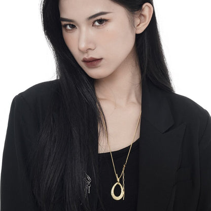 Collier pendentif en forme de larme mate N1011