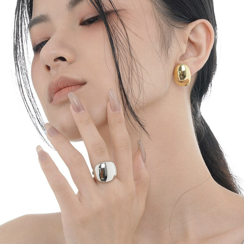 Clous d'oreilles Beanpod polis E1191