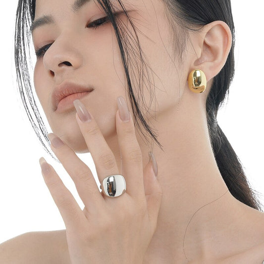 Clous d'oreilles Beanpod polis E1191