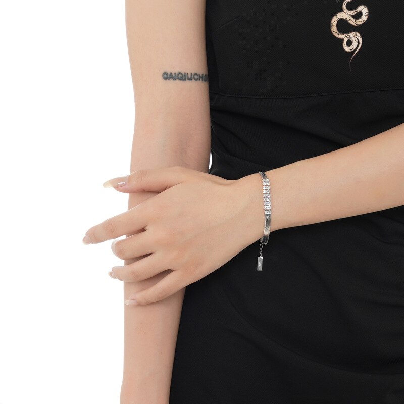 Bracelet chaîne serpent à griffes CZ B1009