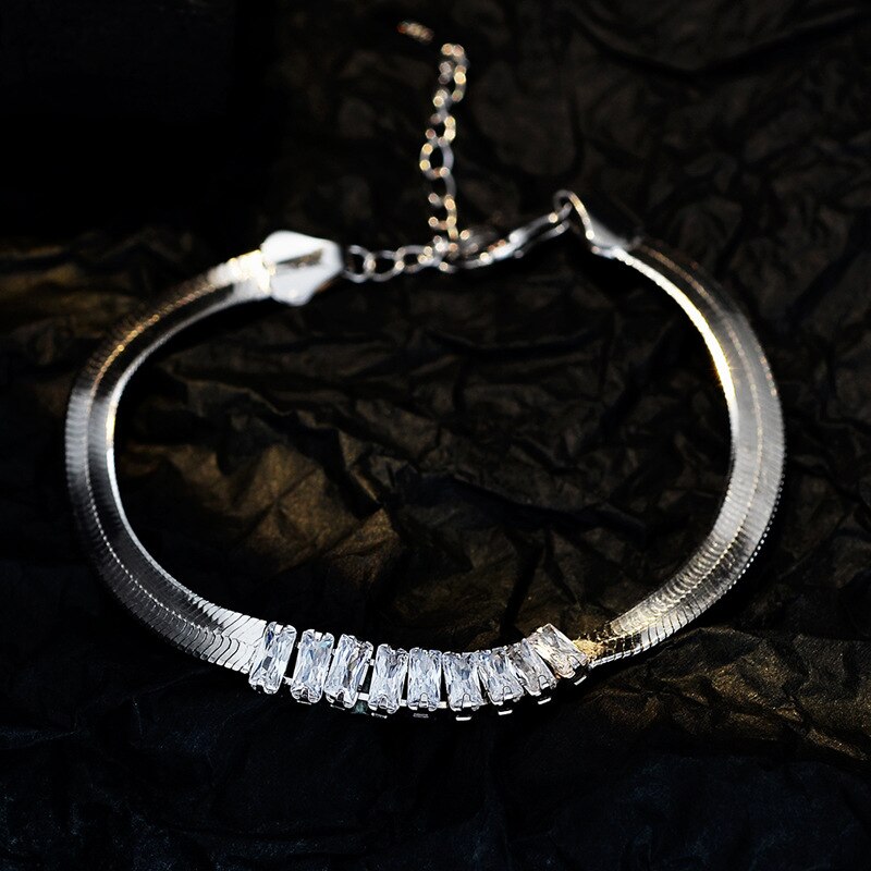 Bracelet chaîne serpent à griffes CZ B1009