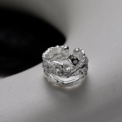 Boucle d'oreille originale texturée mate E1135, 1 pièce