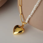 Pendentif coeur en perles baroques graines N1023