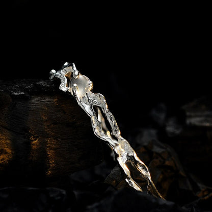 Bracelet froissé en agate blanche B1021