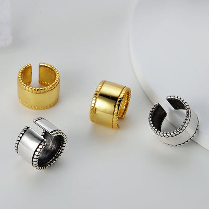 Poignets d'oreille à motif large E1101 1 pièce