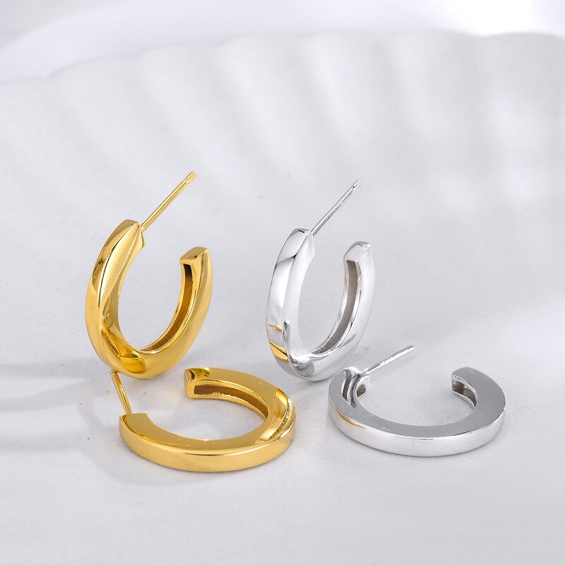 Boucles d'oreilles épaisses en forme de C E1019