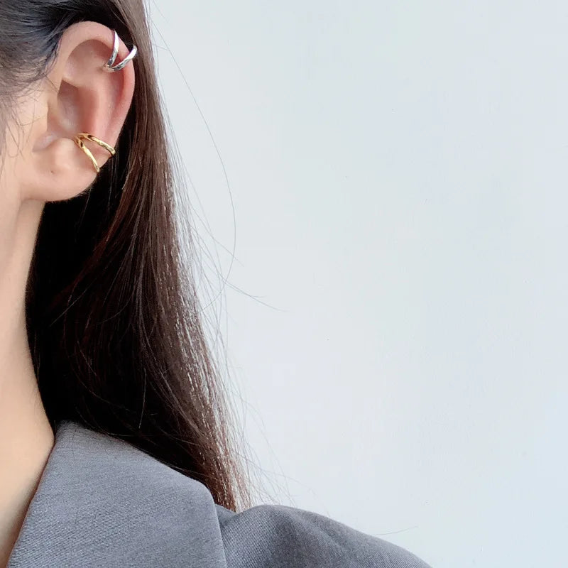 Boucle d'oreille irrégulière en fil épais E1015, 1 pièce
