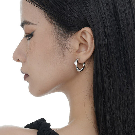 Clous d'oreilles en fil épais torsadé E1026