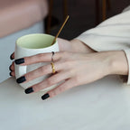 Anneau de bande irrégulier torsadé R1141