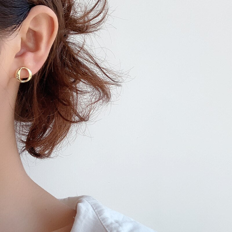 Boucles d'oreilles torsadées en forme de O E1000