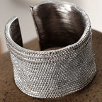 Anneau ouvert à texture de tissu large R1264