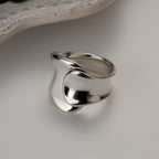 Bague large et épaisse ondulée R1106