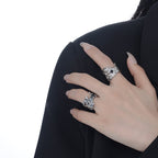 Bague texturée large avec accent de zircon R1194