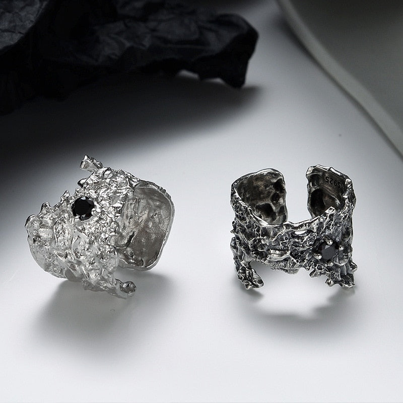 Bague texturée large avec accent de zircon R1194