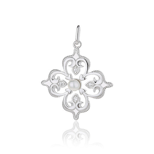 Pendentif trèfle en perles d'eau douce uniquement PN1020